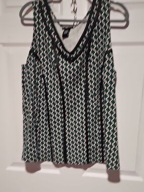 Catherines Green & Black Geometric V-Neck Tank
